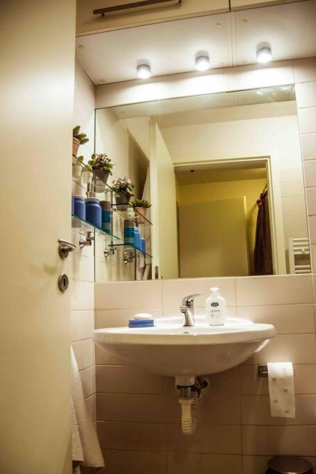 Appartement La Finestra Sul Cielo Del Porto Antico Di Genova Extérieur photo